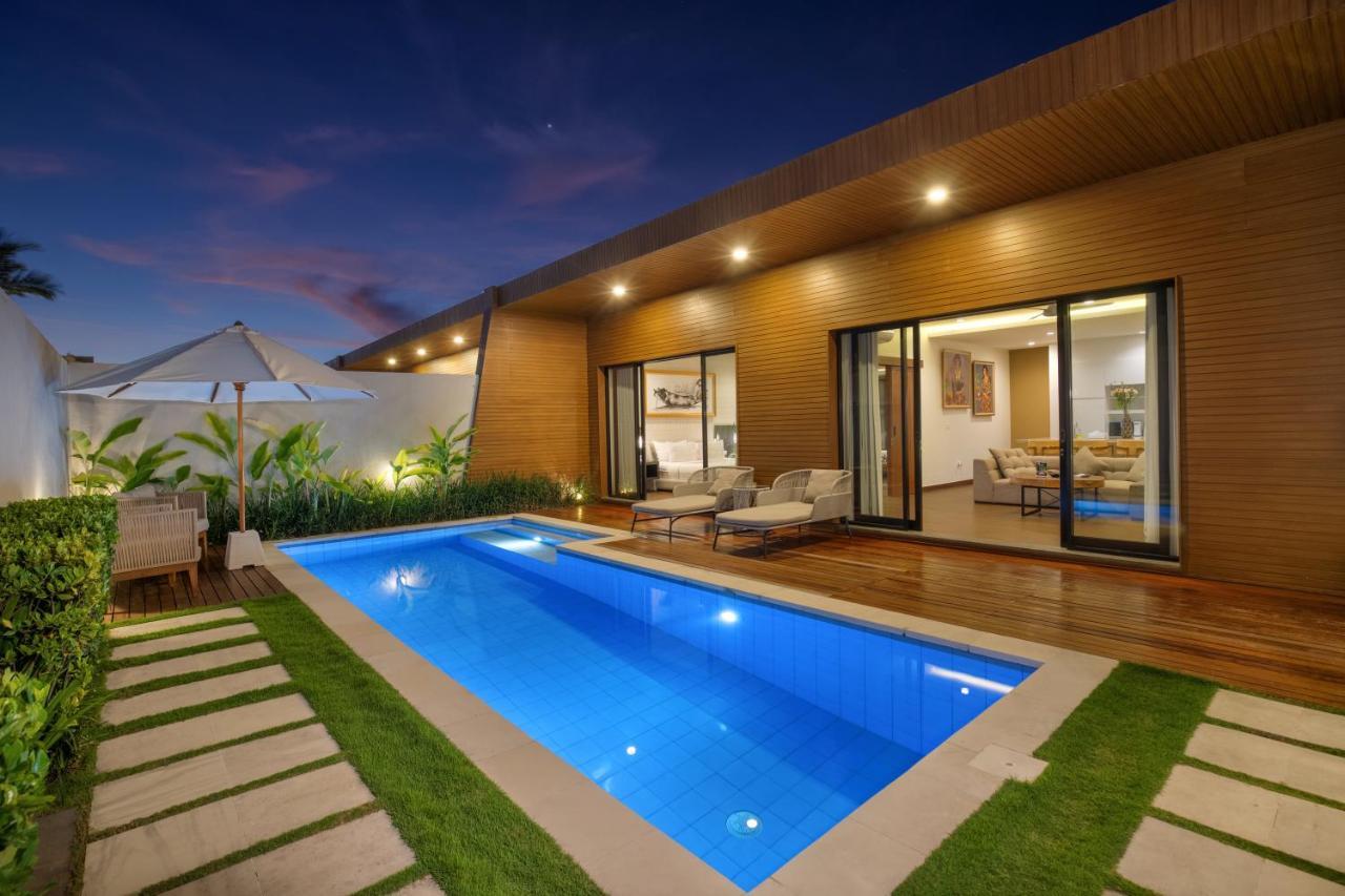 The Claremont Luxury Villas Seminyak Esterno foto