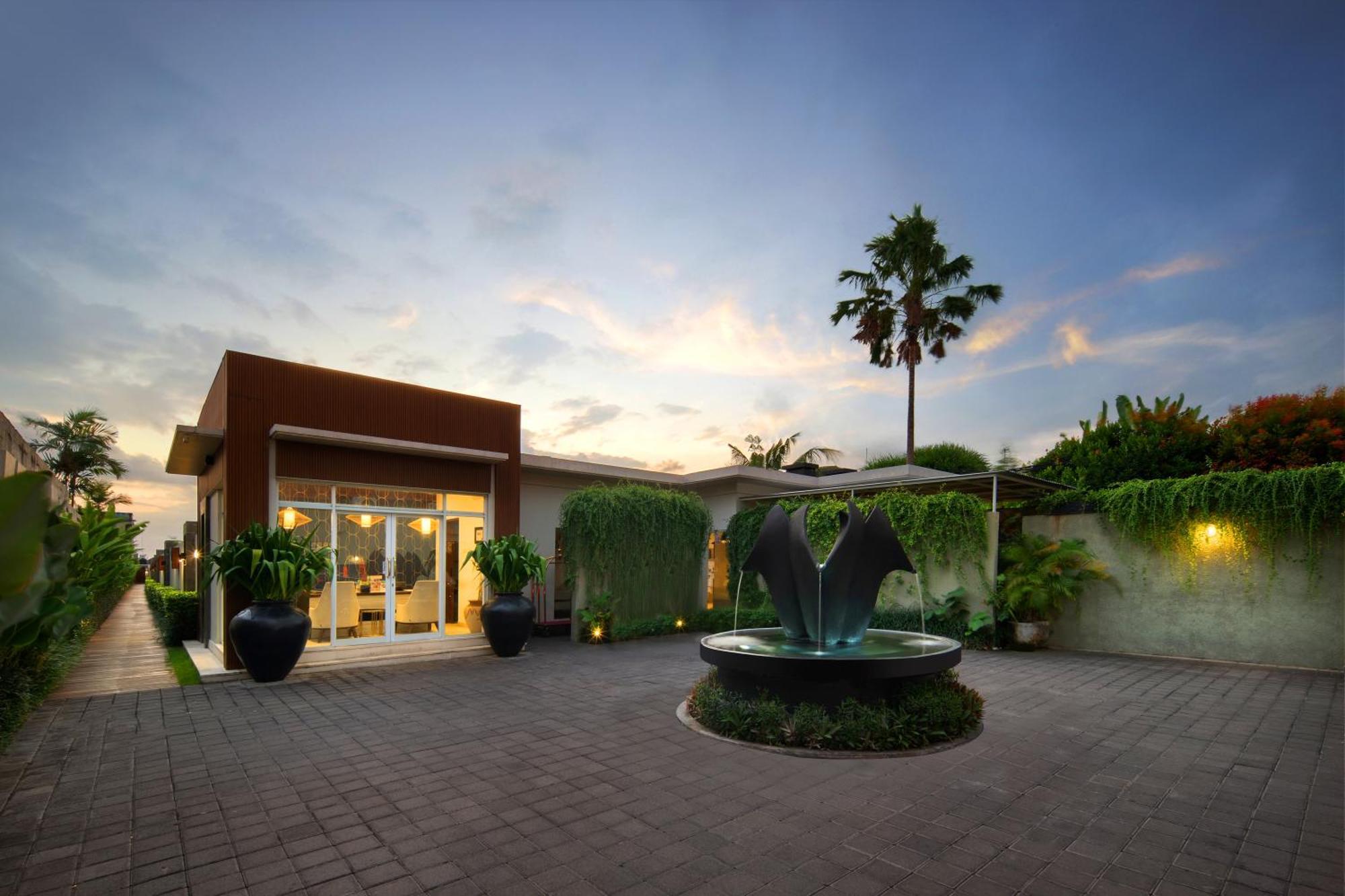The Claremont Luxury Villas Seminyak Esterno foto